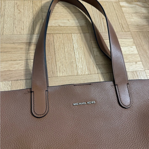 Michael Kors Tote bag - Picture 3 of 6